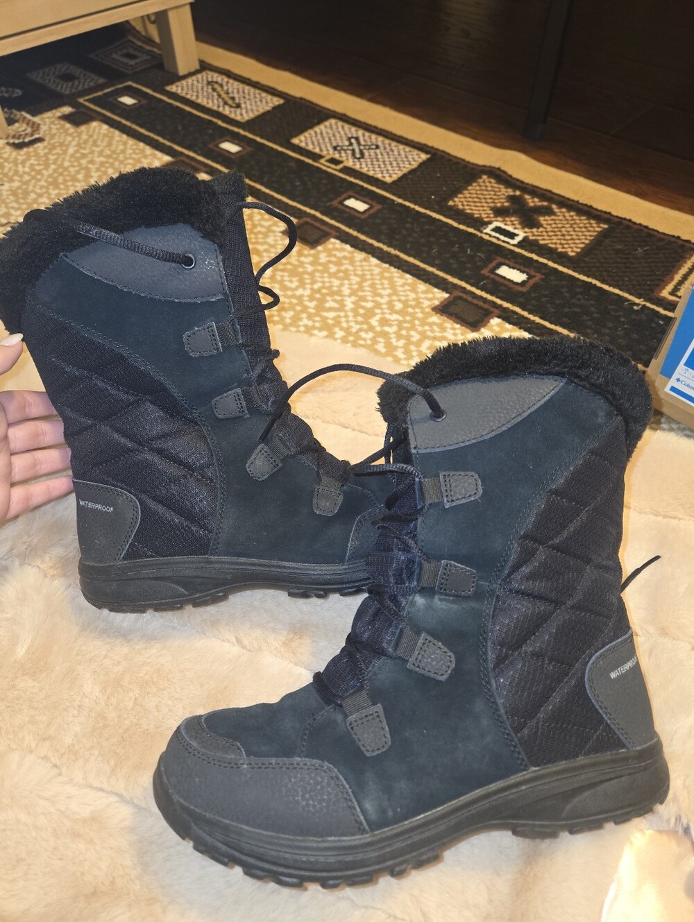 Columbia Ice Maiden II Women's Black Waterproof Winter Boots Size 8 - Picture 2 of 6
